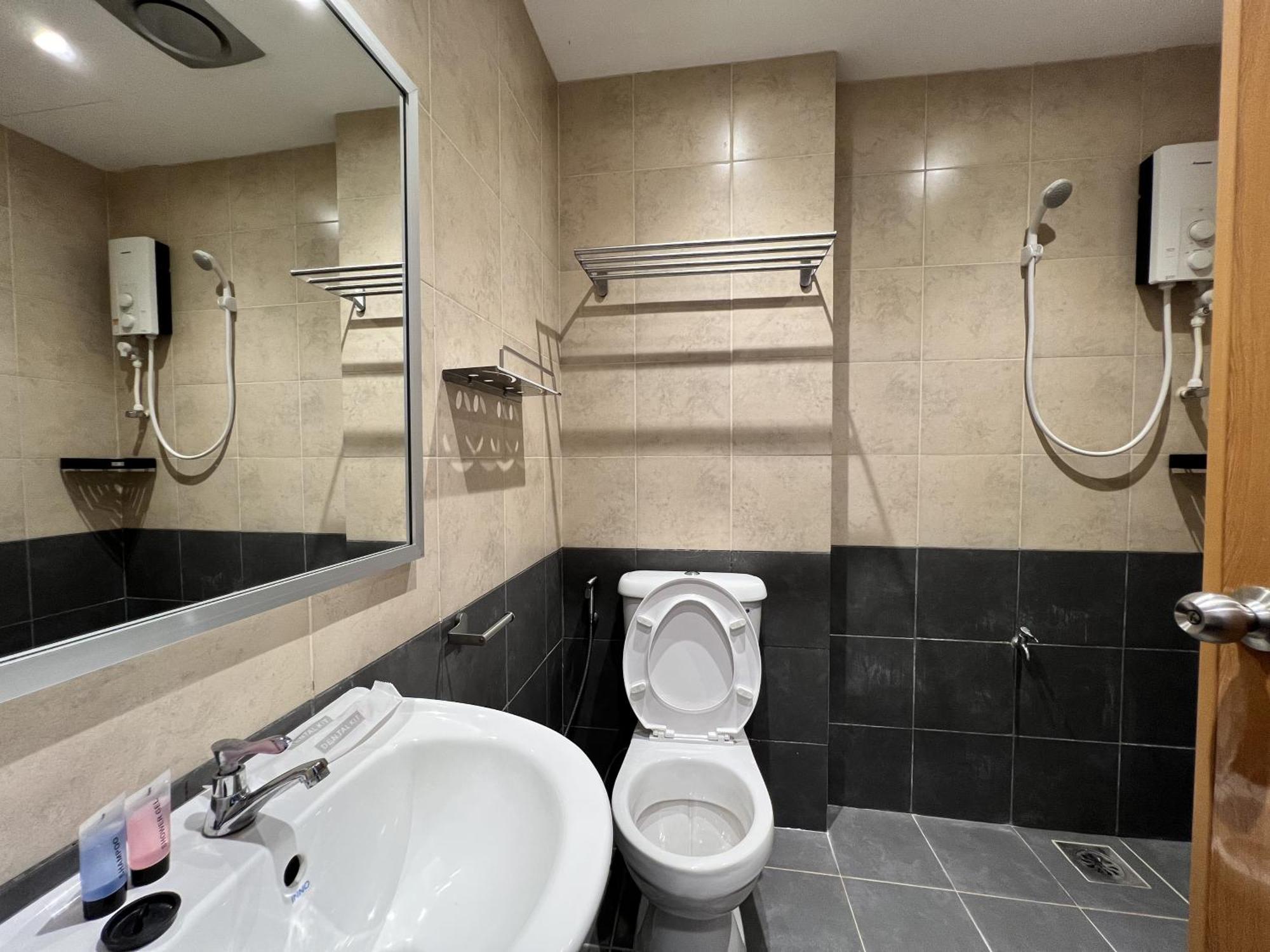 New Margo Hotel Kk Κότα Κιναμπαλού Εξωτερικό φωτογραφία